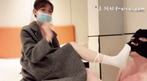 顶美素人脚虐狗脸，除臭，虐踩狗头-97LZTD-8343256