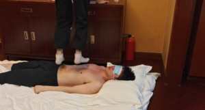 【啦啦啦】素人小灵S的暴力踩跺-97LZTD-8344730