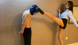 『超S·联盟』双S踢碎头盖骨 -97LZTD-8345180