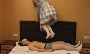 【啦啦啦】超可爱小姐姐的暴力跳踩-97LZTD-8345364