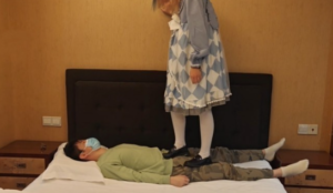 【啦啦啦】超可爱小姐姐的暴力跳踩-97LZTD-8345364