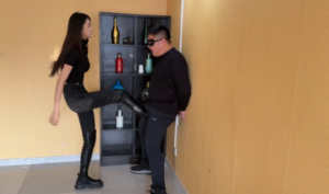 『超S·联盟』长靴御姐防狼课-97LZTD-83453839