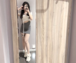 雪莉姐姐踩面包龙虾三华里 -97LZTD-834538961