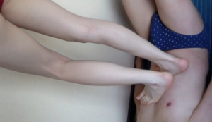 【冰时代】女王的舔脚狗