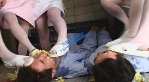 【经典老片】多女群踩脚踏破壊-97LZTD-83454070