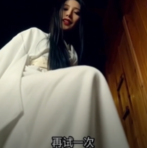 女忍者落难（踩手，群踩，踩脸）-97LZTD-83454107