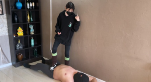 『超S·联盟』蒙面侠女调教色狼 -97LZTD-834541363