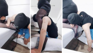 【胖妈】酸臭黑丝玩脚奴-97LZTD-83454157174516110