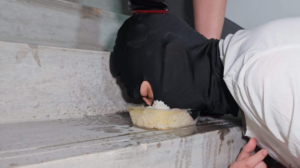 金发女警Yuki黑丝12CM红底高跟楼道羞辱舔鞋，赏赐圣水-97LZTDGXFC-0000031327011