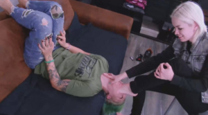 EX 银发女主调教新女奴3 深喉必须吐干净胃里的东西-97LZTDGXFC-000003132702650