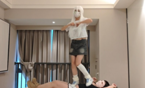 【小鲨鱼殿下】白发舞蹈生在女M身上跳舞 -97LZTDGXFC-00000313270223