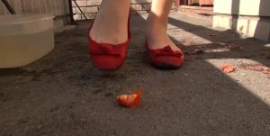 最美女巨人marina阳台休闲鞋踩金鱼glf1-1080p-BT-0038