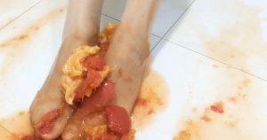 倩儿—肉丝踩橘子西红柿