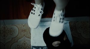 粗暴视频之：女王三种鞋子残忍爆头