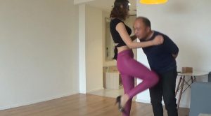 紧身裤肉靶演练