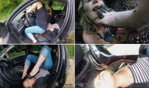 女女野外泥坑践踏羞辱，强迫吃鞋底泥，喝脏水