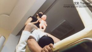 婧儿羞辱系列之女人脚下的屈从（多镜头版本）