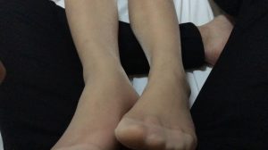 老婆回娘家了小姨子黑丝+肉丝送上门来