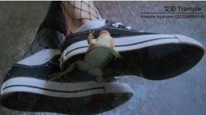 Helga Li 棉袜帆布鞋跺碾小青蛙