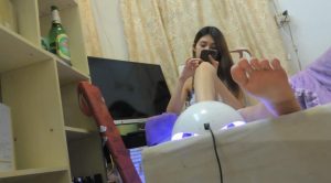 精细拍摄长腿妹