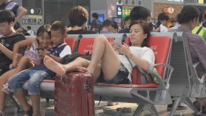 [子林4K视频]超然物外够大气，成熟的姐姐对拍脚这事毫不在意[1205]