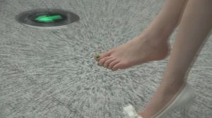 [子林4K视频]一双美足束缚在高跟鞋中百般不适，用尽各种姿势挣脱放飞[0900]