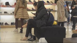 [子林4K视频]单鞋上市，捂了一冬天的少妇玉足重见天日[0205]