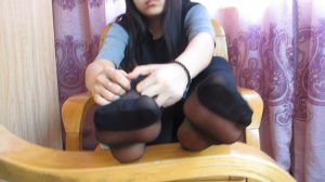 萌妹小竹的唯美黑丝秀