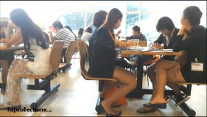 餐厅丝袜制服美女玩鞋[0144]