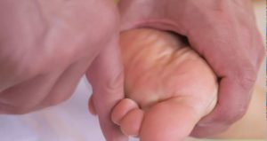 美容院美脚按摩特写第二部(1080P)[MP4374MB]