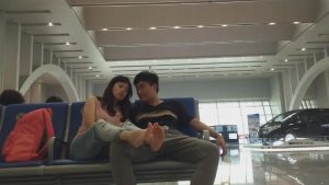 两位豪放的晾足底的玉足MM[0222]