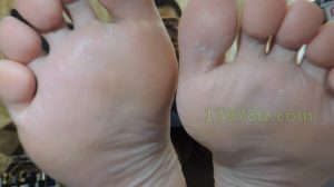 刚旅游回来的妹子