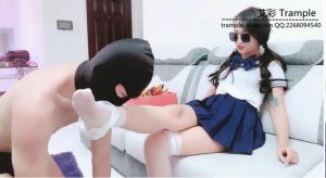 趁父母不在家，哥哥竟然猥亵妹妹，反被狠虐