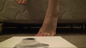 日本挠脚心之后按摩