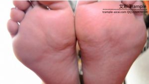 『奴隶岛』—萱萱玉足POV指导