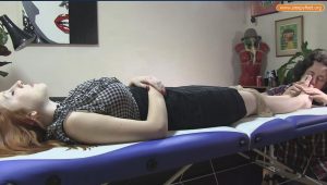 Akeira Sleepy Photosession