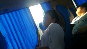 长途客车上的肉丝少妇