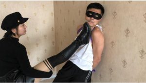 【蛋碎娇娃】自不量力的黑社会小喽啰