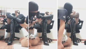 【冷颜女王】吃饭回来，赏赐贱狗舔脏鞋底