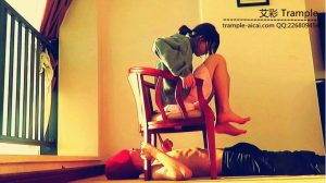 【侑主】侑主裸足踩裆-97LZTD-11121