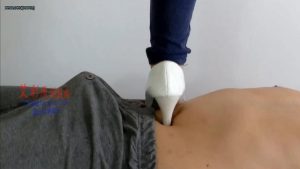 收养一只心甘情愿跪在我脚下给我舔脚的小男孩-97LZTD-11132