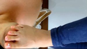 收养一只心甘情愿跪在我脚下给我舔脚的小男孩-97LZTD-11132