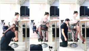 静茹-谁愿意当我脚下的这只贱狗-97LZTD-1131