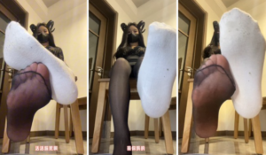 【珊瑚湾】小璐-臭棉袜套黑丝粗口辱母草泥马满天飞-97LZTD-450808