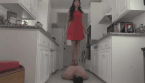 【Jennifer】女神踩裆踩肚子，全程站在毯子上没下来过，语言刺激给力 bf26036-97LZTD-450831