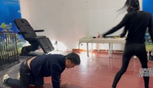 极致的遛狗不疼 但非常难受 YC-250706-9-97LZTD-450898