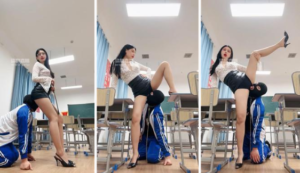 【松紫大大】真实课室内教师S调学生奴-97LZTD-450937