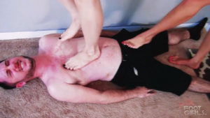 啦啦队超短裙妹子踩同事-97LZTD-450951