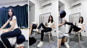 【直播调教视频】【木万】健身女神原味鞋袜玩虐-97LZTD-146827