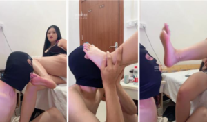 【鹿允儿】近距离玉足狂舔-97LZTD-147141